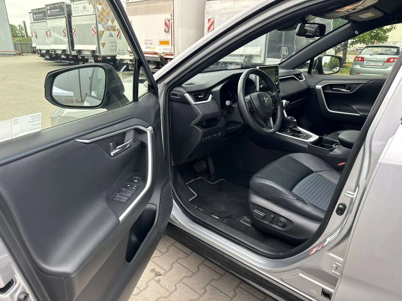 Toyota RAV-4 - Zdjęcie 9
