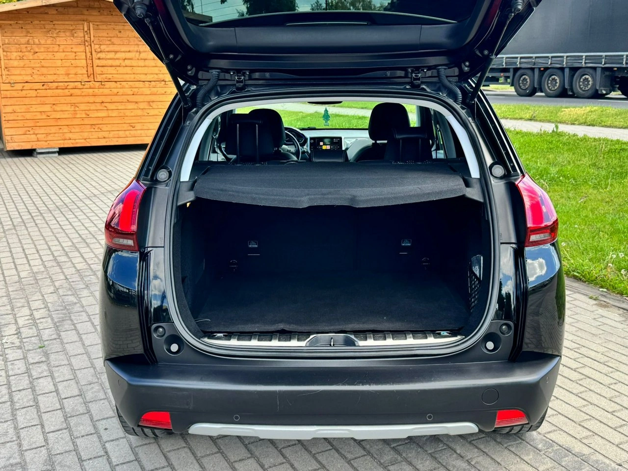 Peugeot 2008 - Zdjęcie 25
