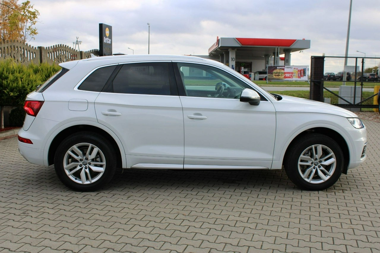 Audi Q5 - Zdjęcie 18