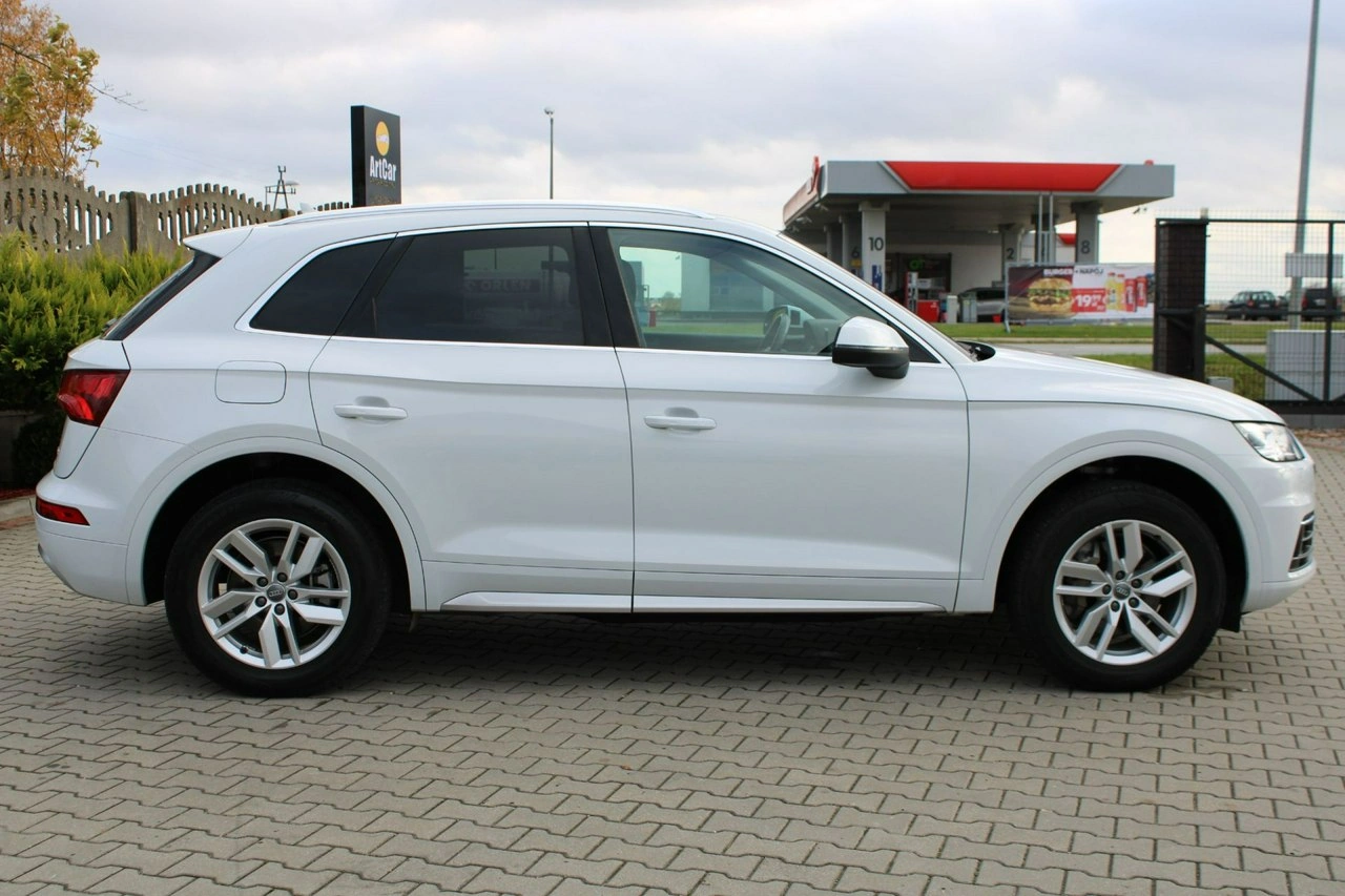 Audi Q5 - Zdjęcie 9