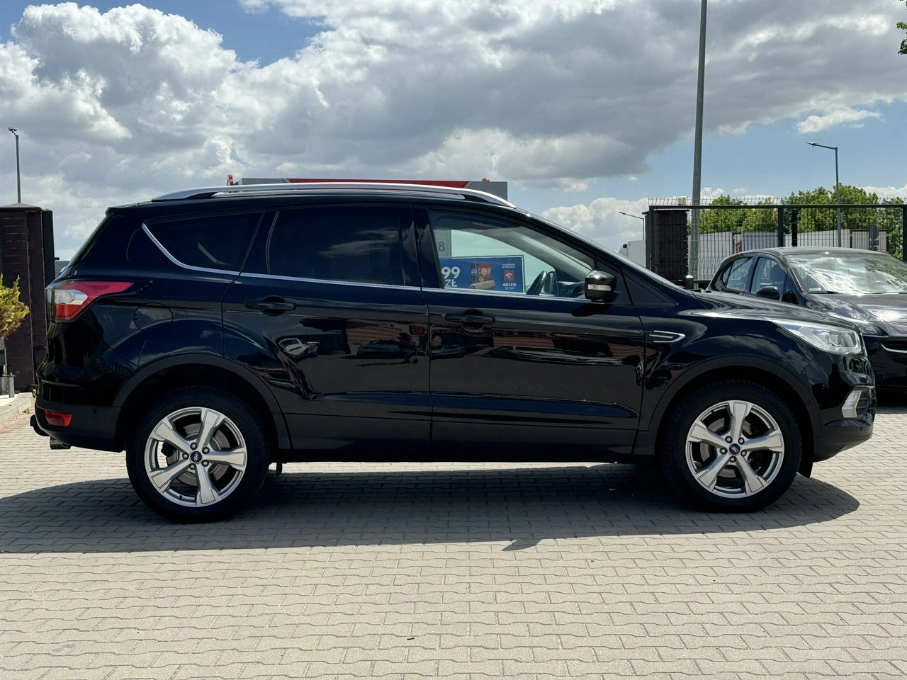 Ford Kuga - Zdjęcie 11
