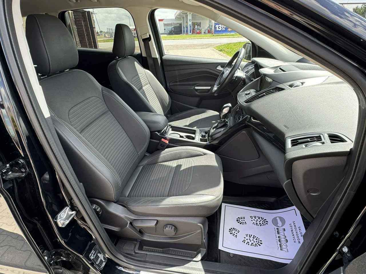 Ford Kuga - Zdjęcie 39