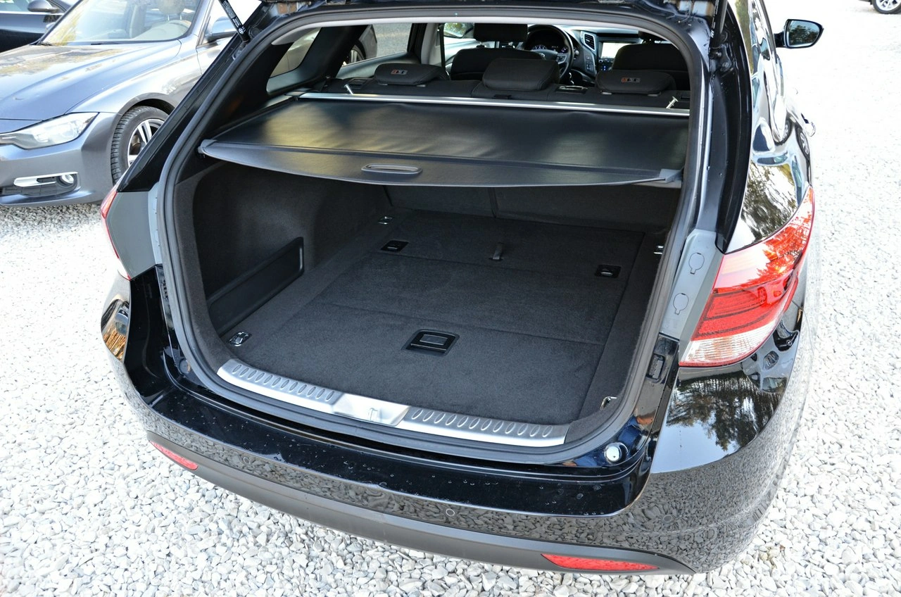 Hyundai i40 - Zdjęcie 9