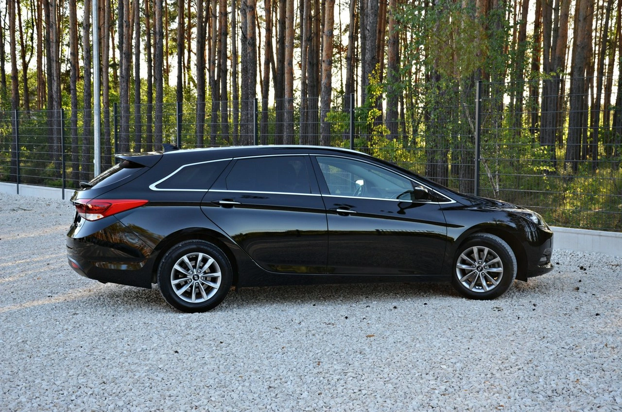 Hyundai i40 - Zdjęcie 25