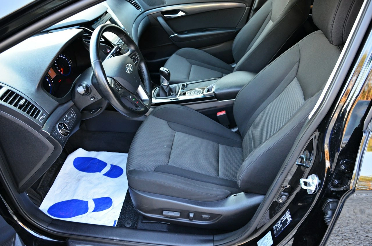Hyundai i40 - Zdjęcie 27