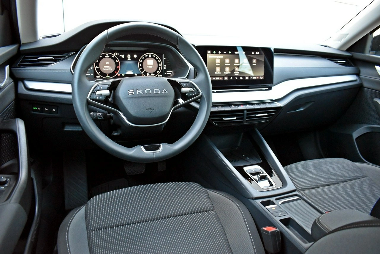 Skoda Octavia - Zdjęcie 11