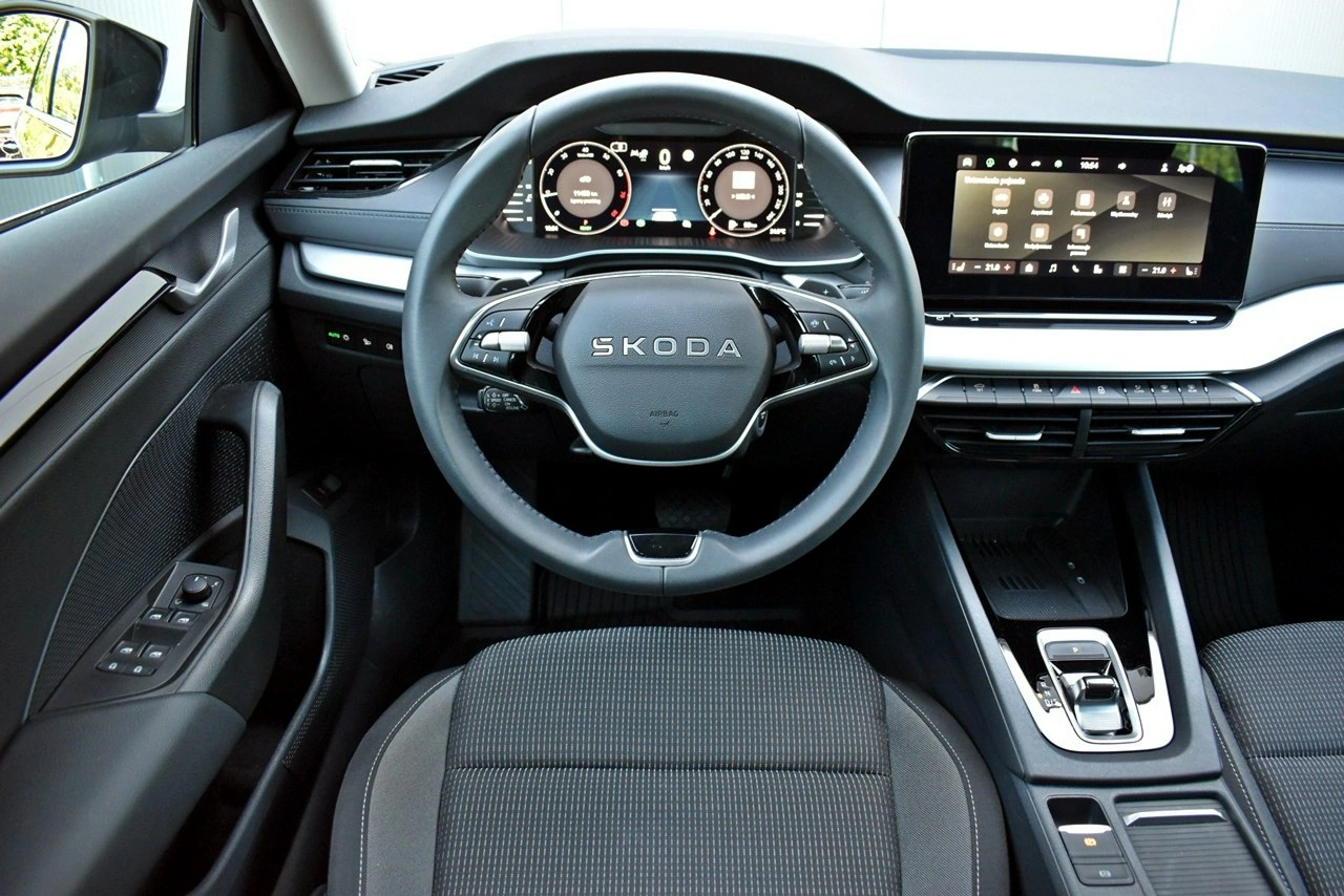 Skoda Octavia - Zdjęcie 12