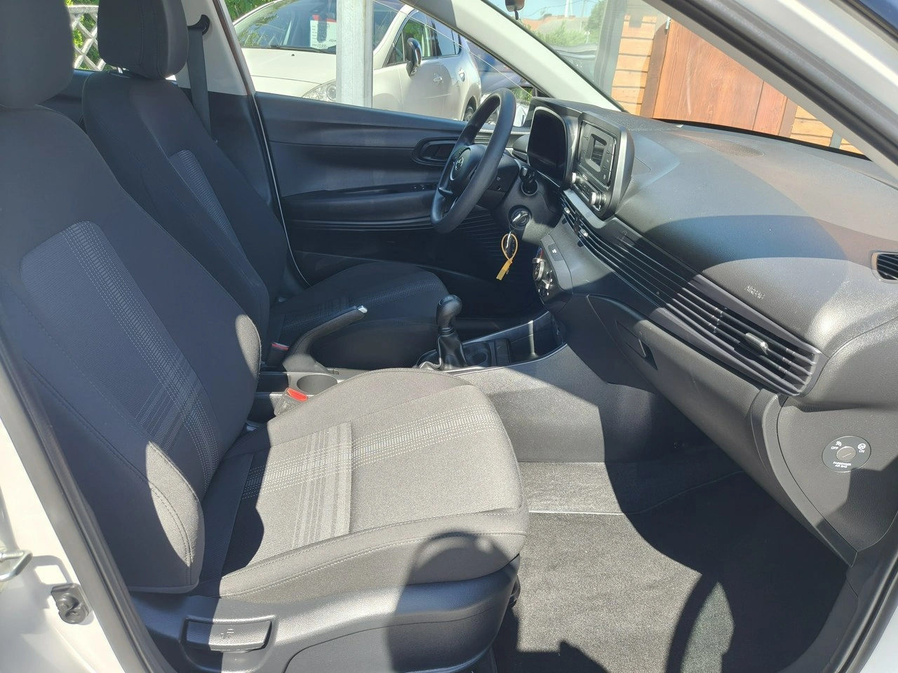 Hyundai i20 - Zdjęcie 19