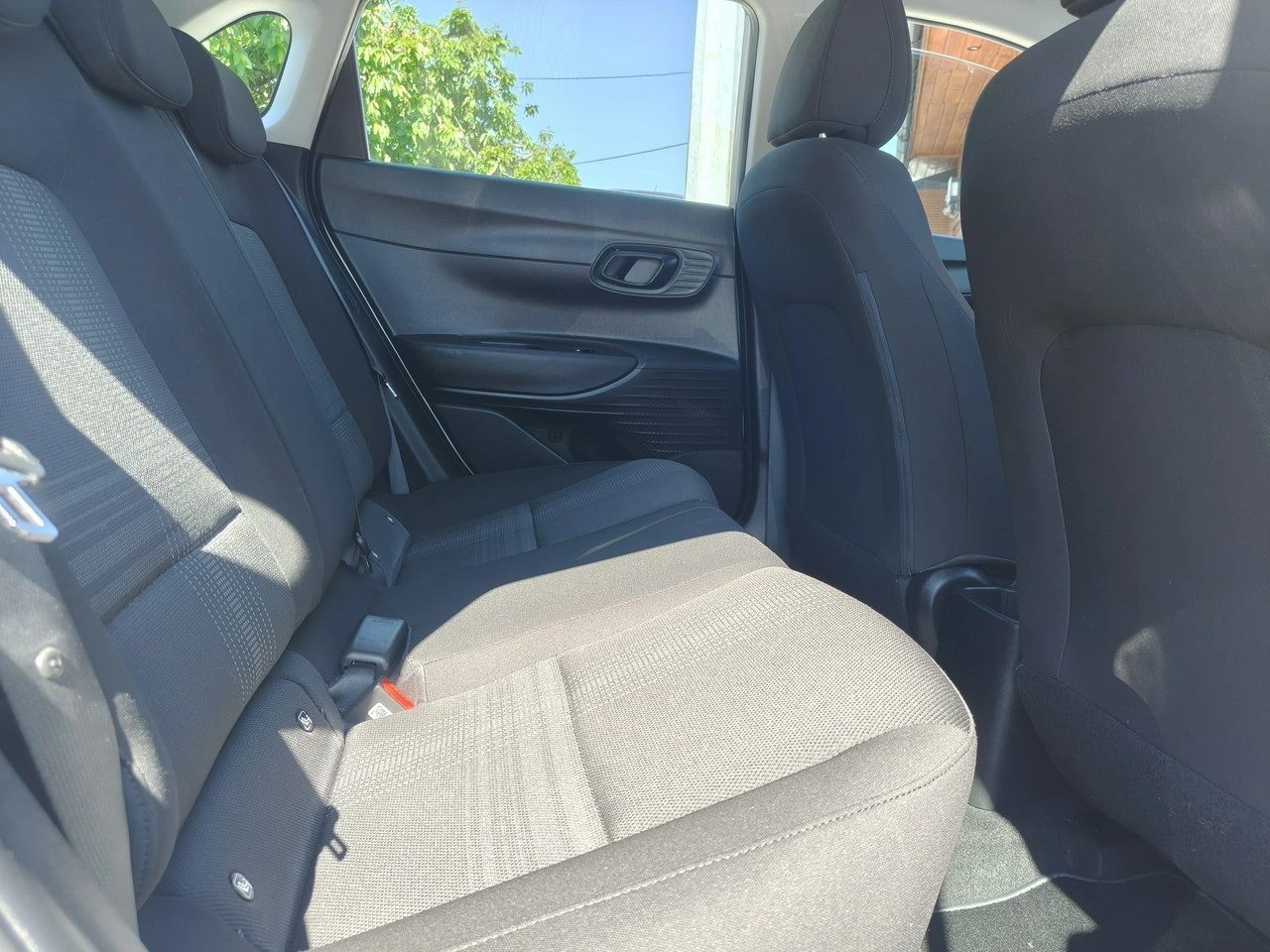 Hyundai i20 - Zdjęcie 24