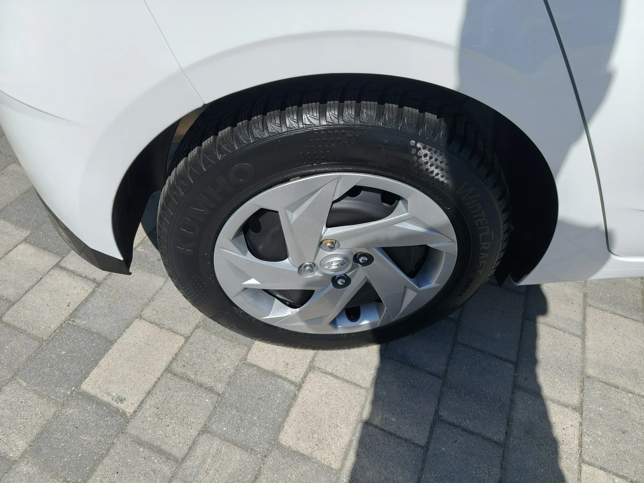 Hyundai i20 - Zdjęcie 31