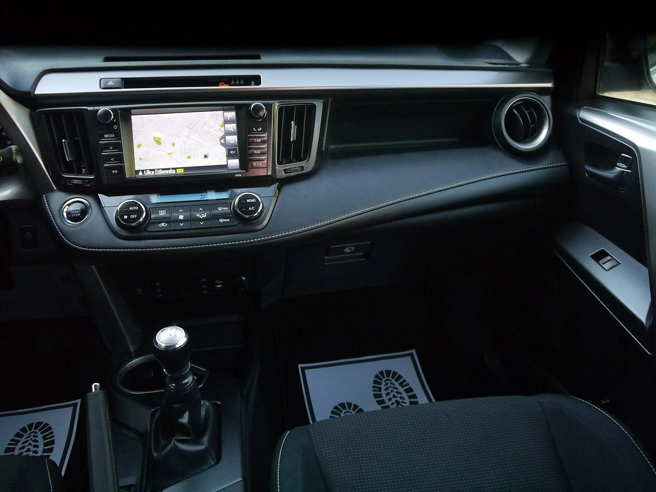Toyota RAV-4 - Zdjęcie 25