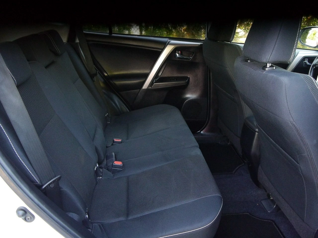 Toyota RAV-4 - Zdjęcie 36