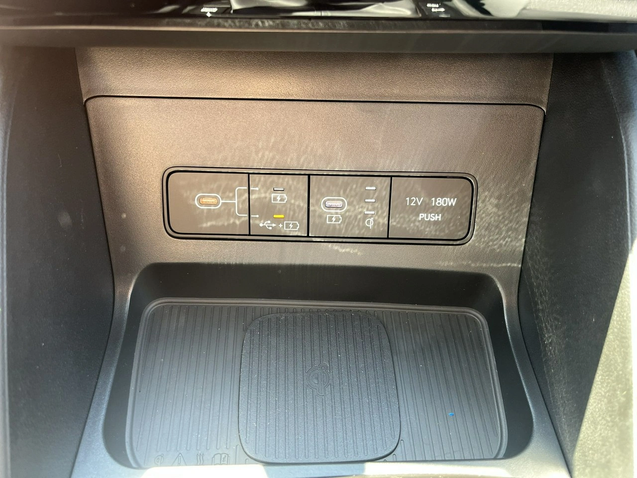 Hyundai Tucson - Zdjęcie 26