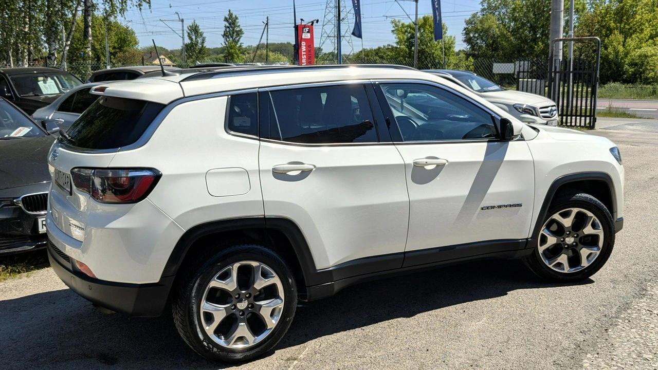 Jeep Compass - Zdjęcie 13