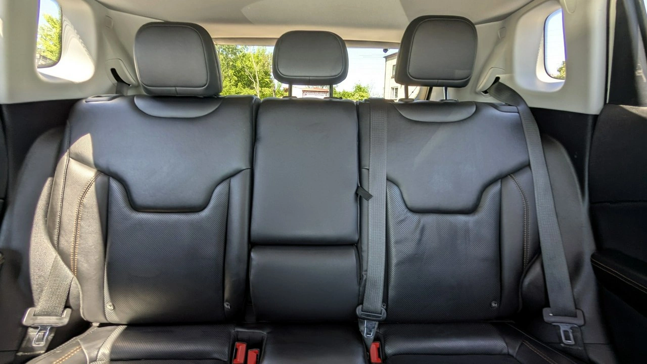 Jeep Compass - Zdjęcie 17