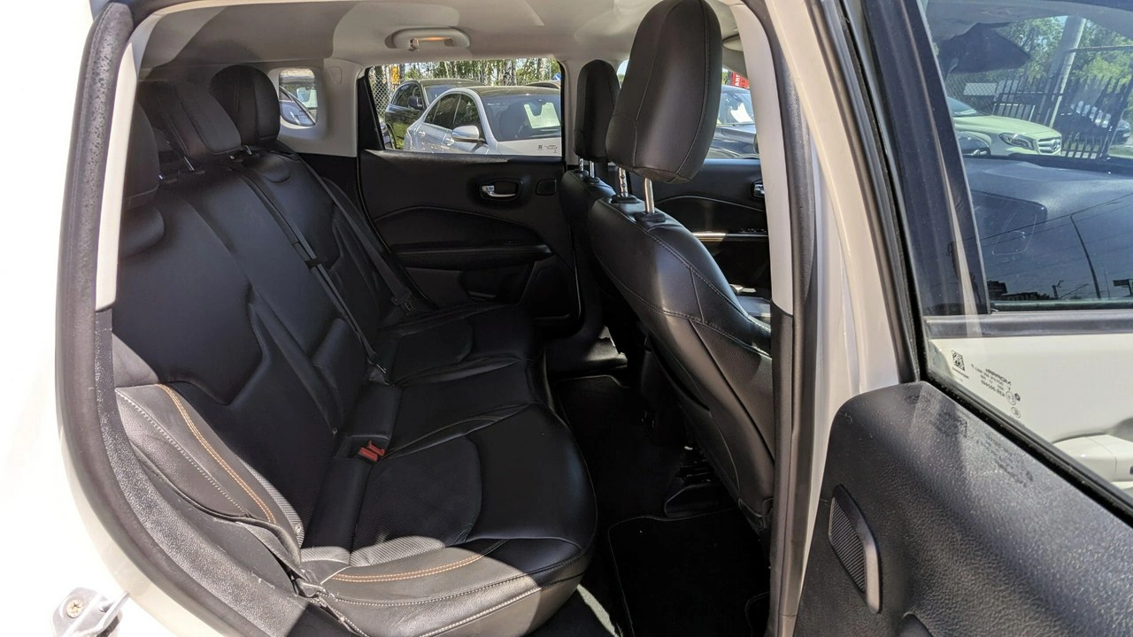 Jeep Compass - Zdjęcie 18