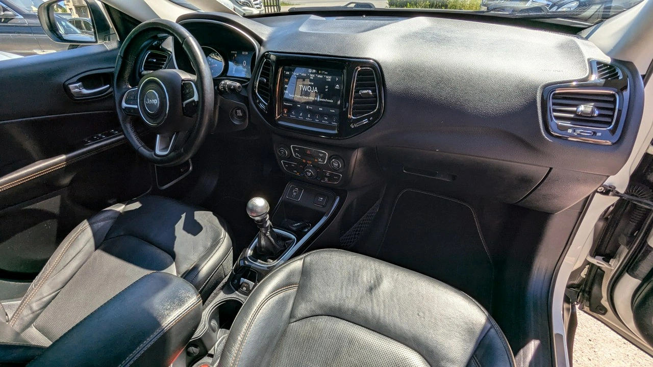Jeep Compass - Zdjęcie 20