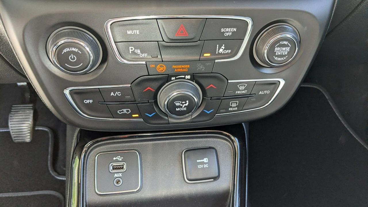 Jeep Compass - Zdjęcie 27