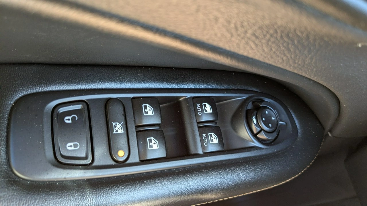 Jeep Compass - Zdjęcie 30