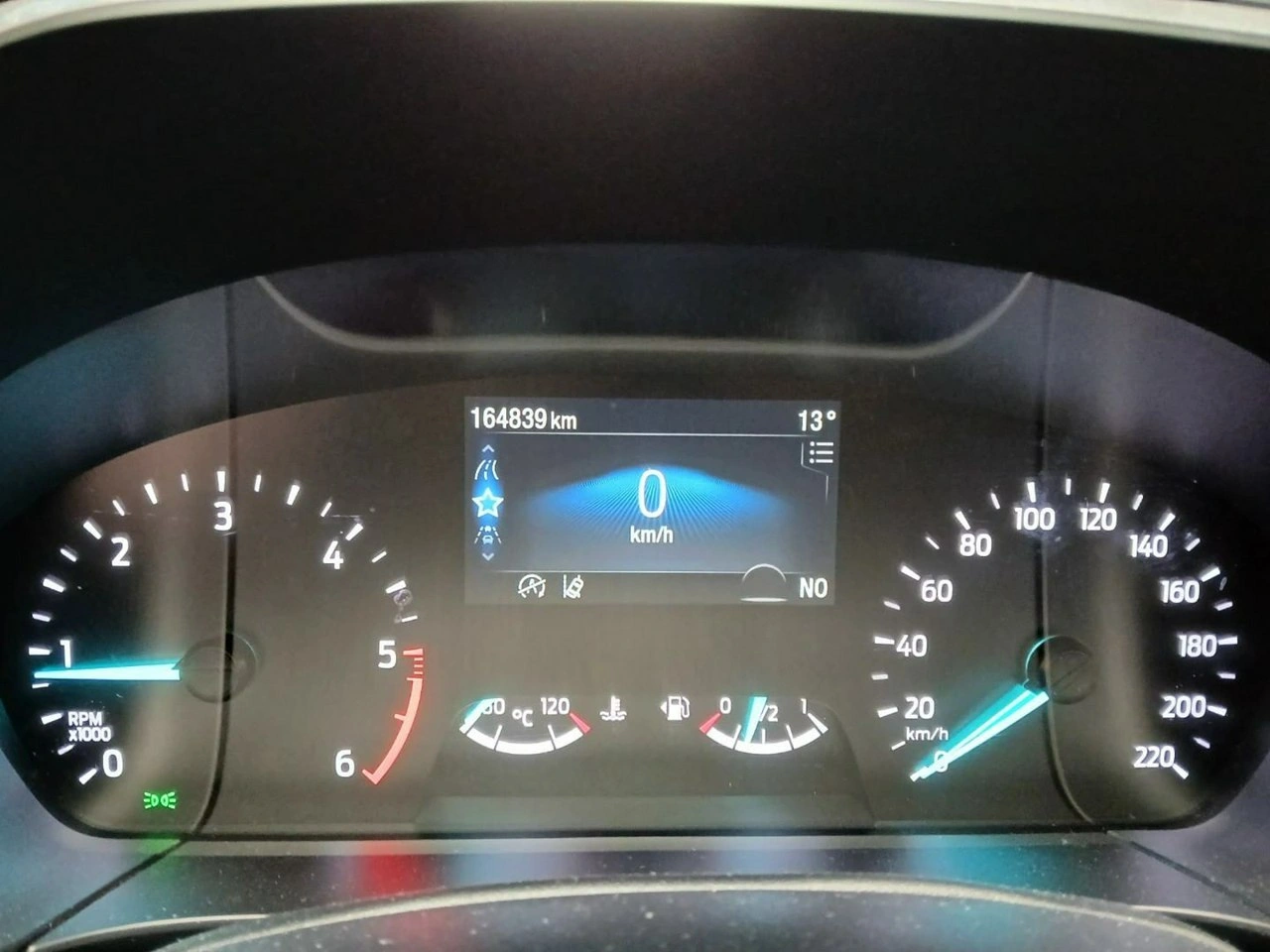 Ford Kuga - Zdjęcie 10
