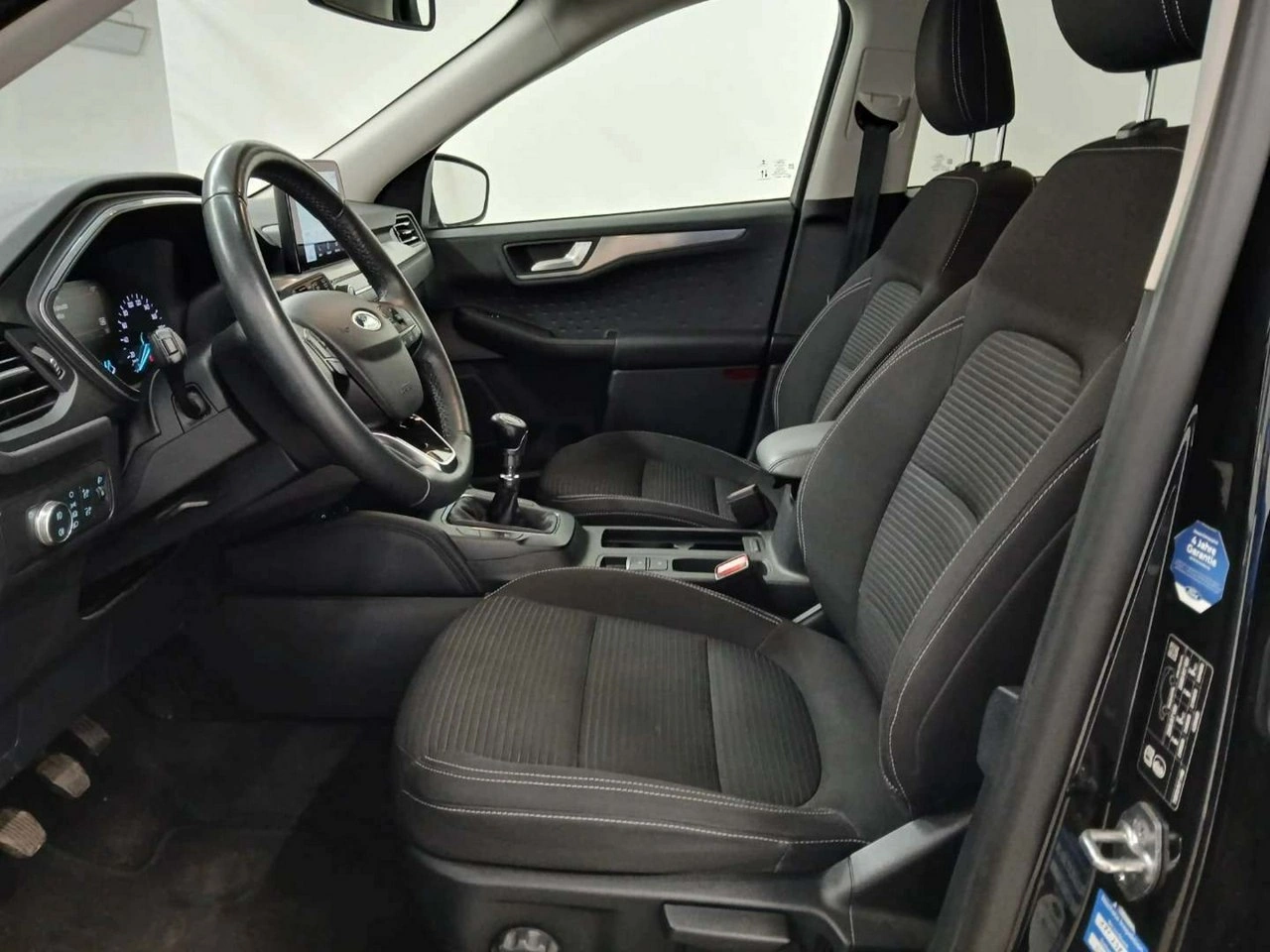 Ford Kuga - Zdjęcie 12
