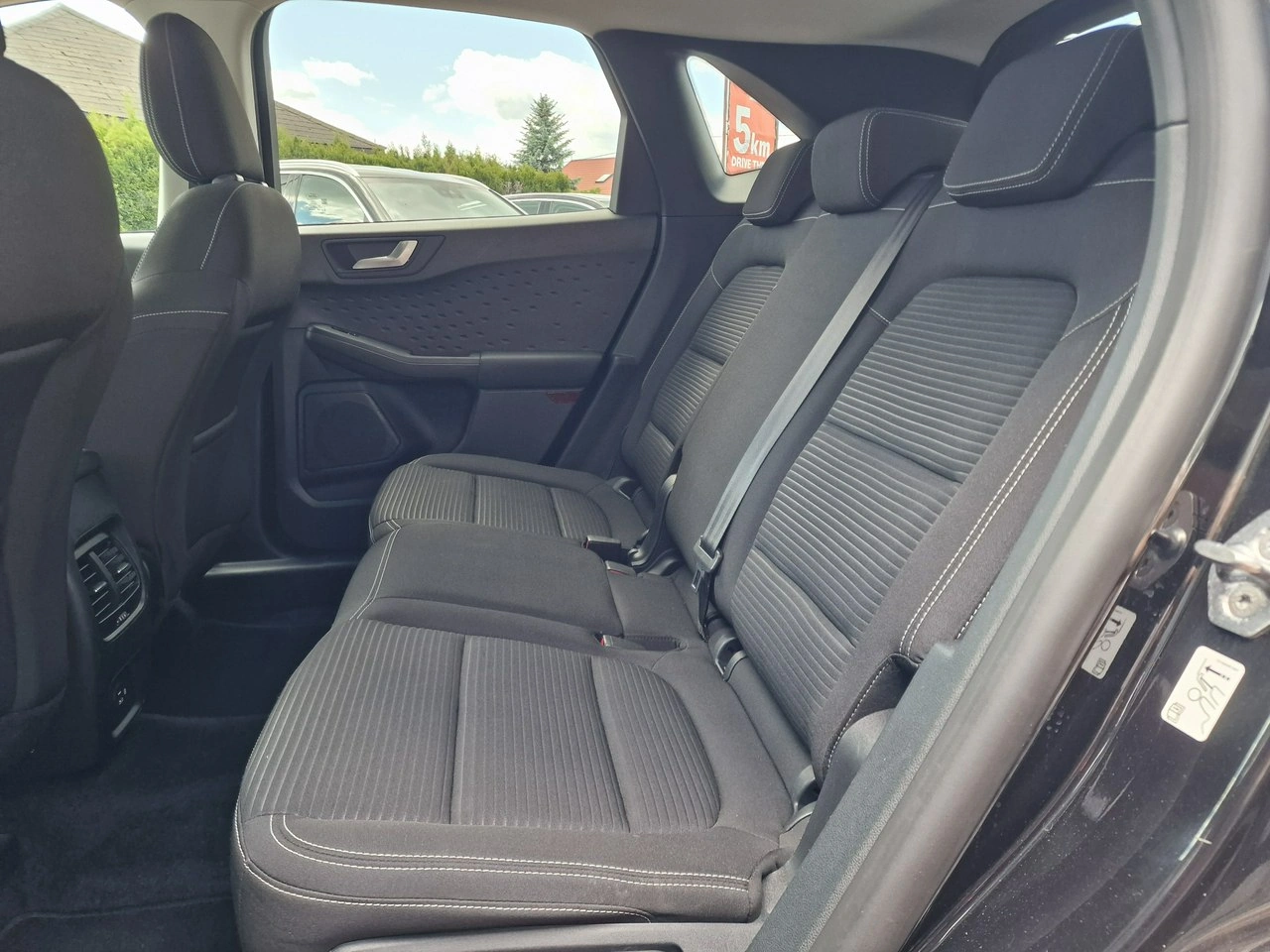 Ford Kuga - Zdjęcie 20