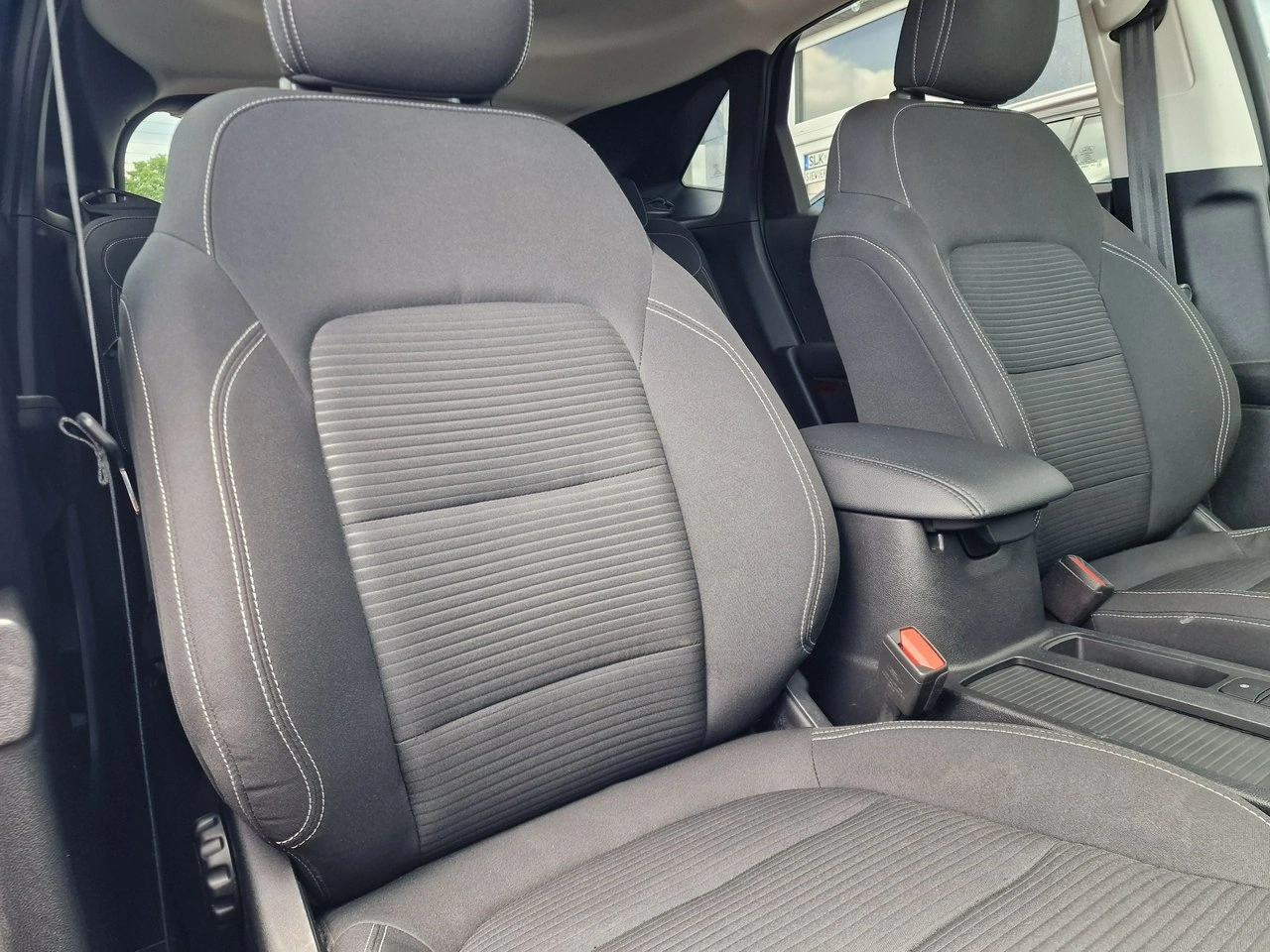 Ford Kuga - Zdjęcie 23