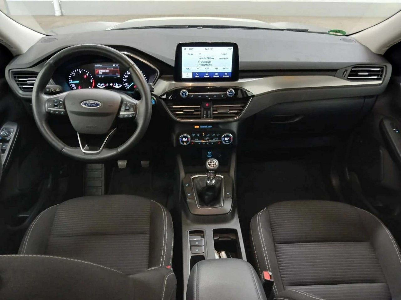Ford Kuga - Zdjęcie 8