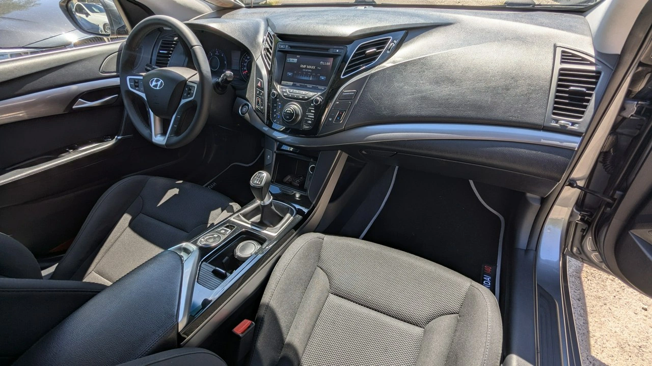 Hyundai i40 - Zdjęcie 21