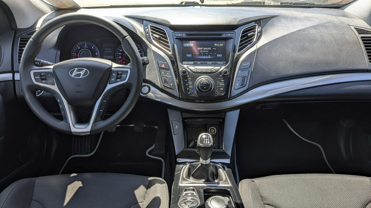 Hyundai i40 - Zdjęcie 26