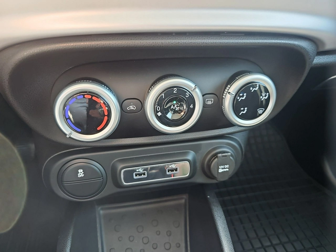 Fiat 500L - Zdjęcie 13
