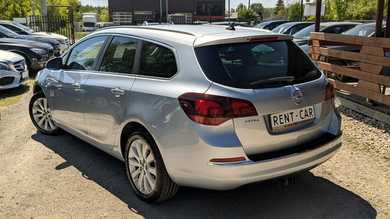 Opel Astra - Zdjęcie 12