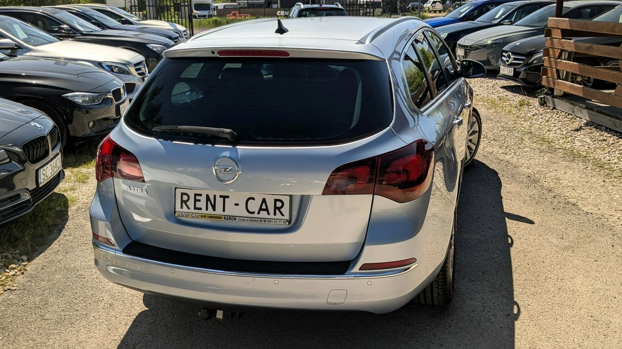 Opel Astra - Zdjęcie 14