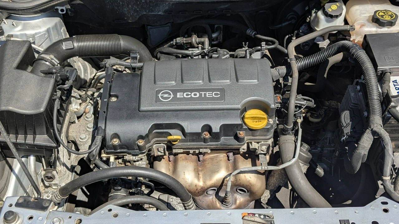 Opel Astra - Zdjęcie 41