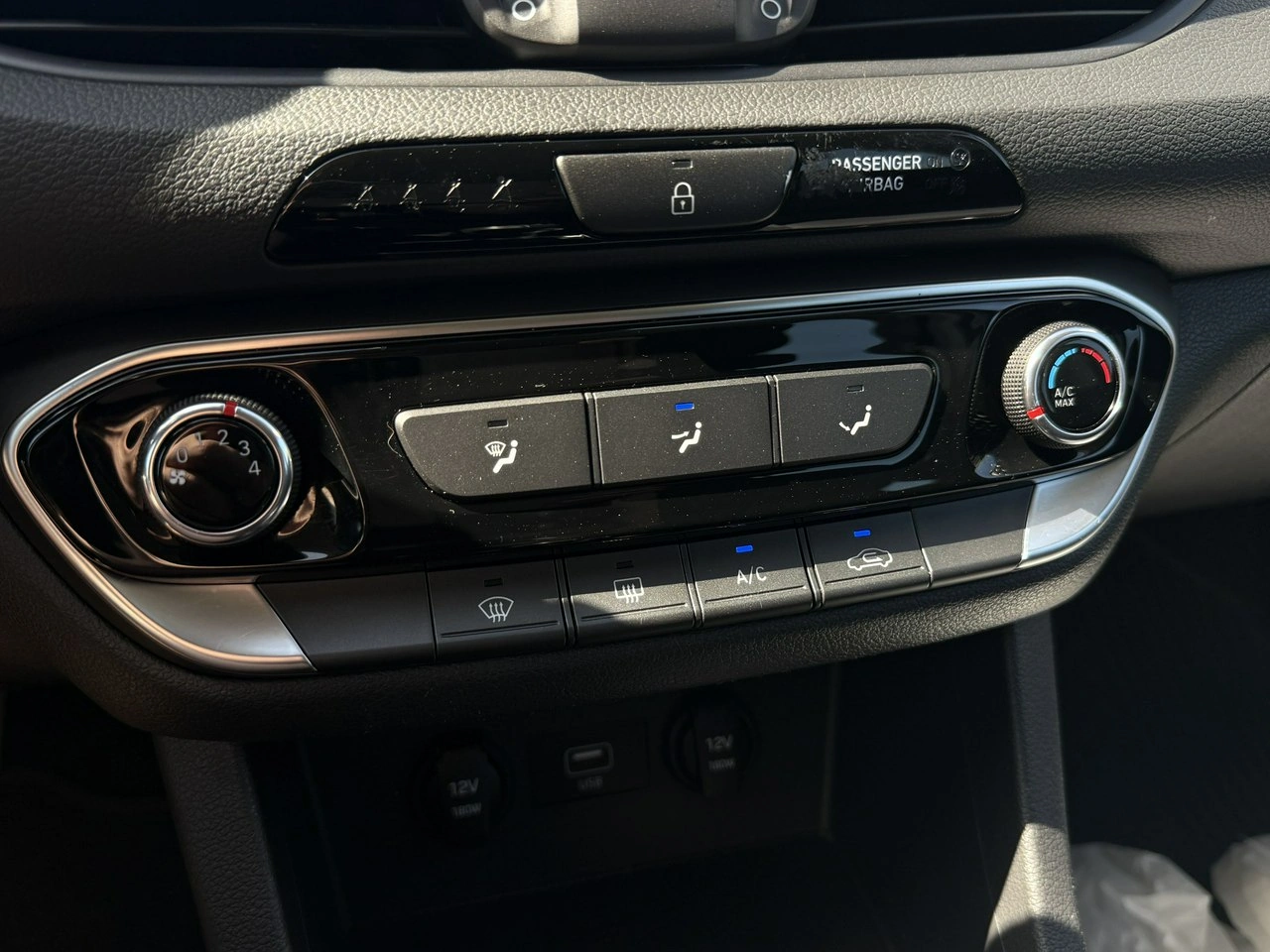 Hyundai i30 - Zdjęcie 11