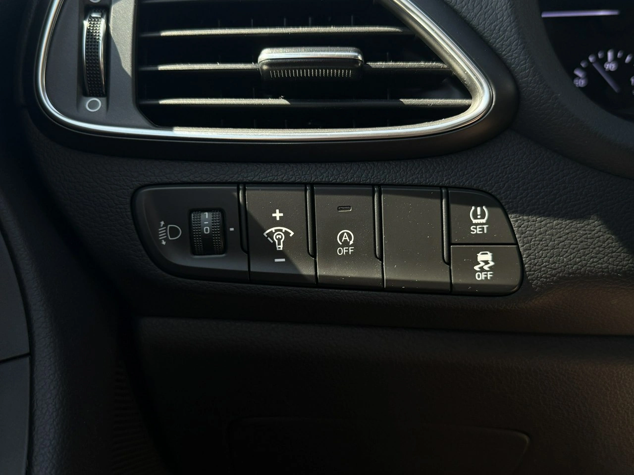 Hyundai i30 - Zdjęcie 14