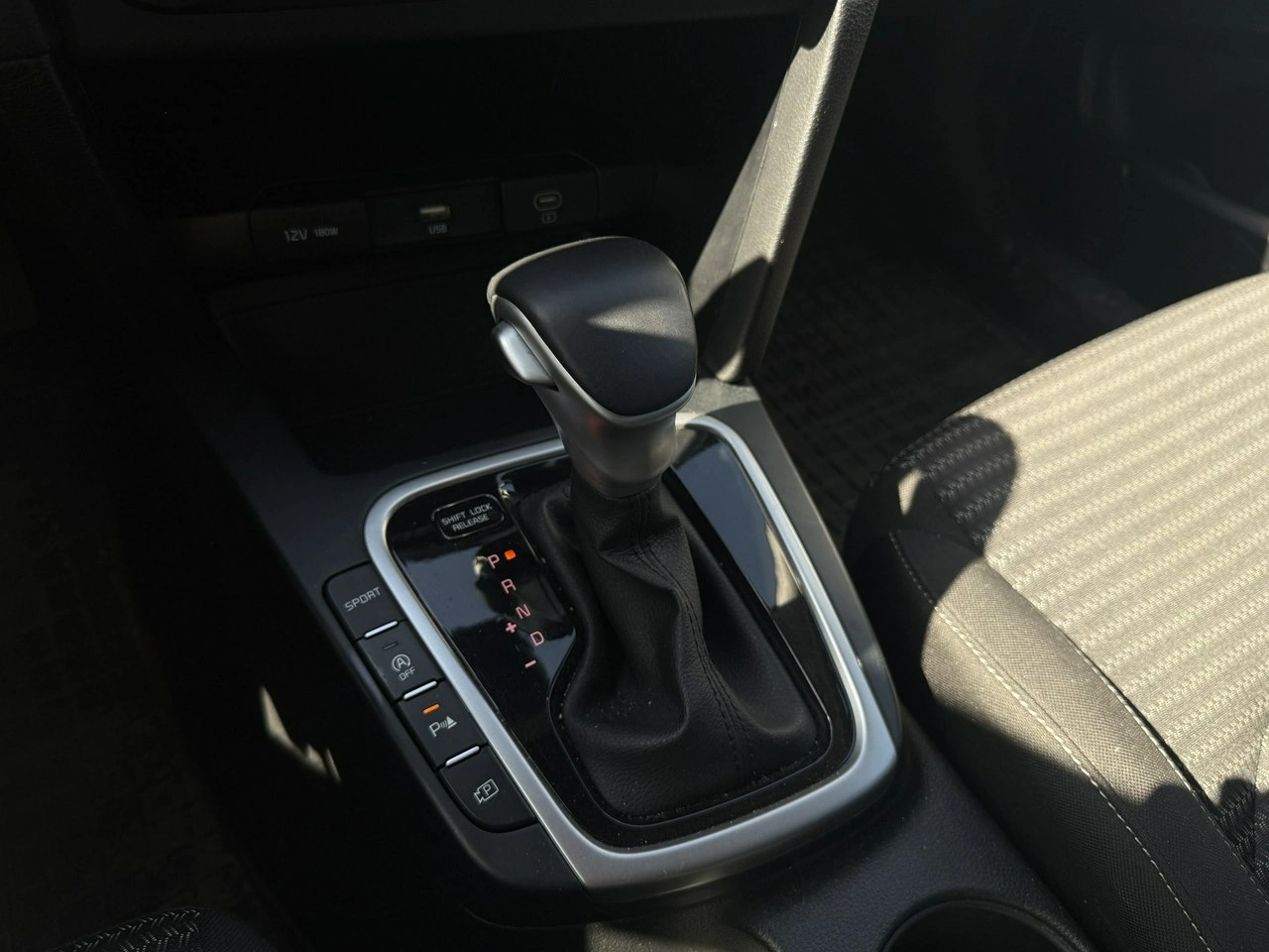 Kia XCeed - Zdjęcie 12