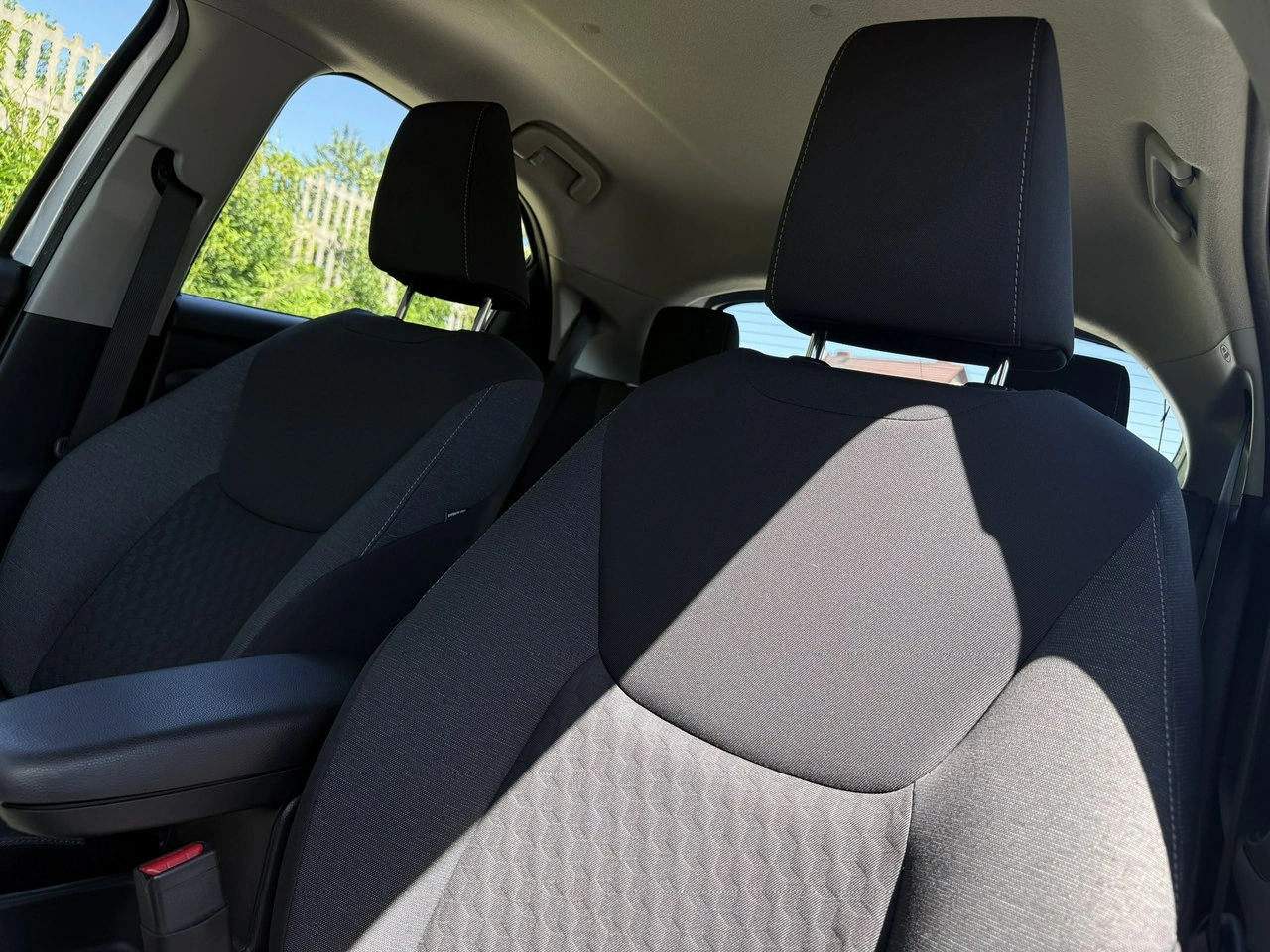 Toyota Yaris - Zdjęcie 6