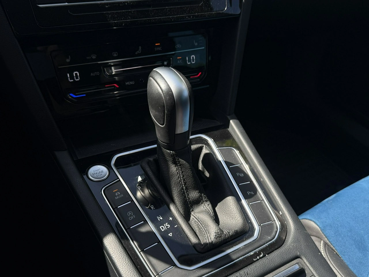 Volkswagen Passat - Zdjęcie 12