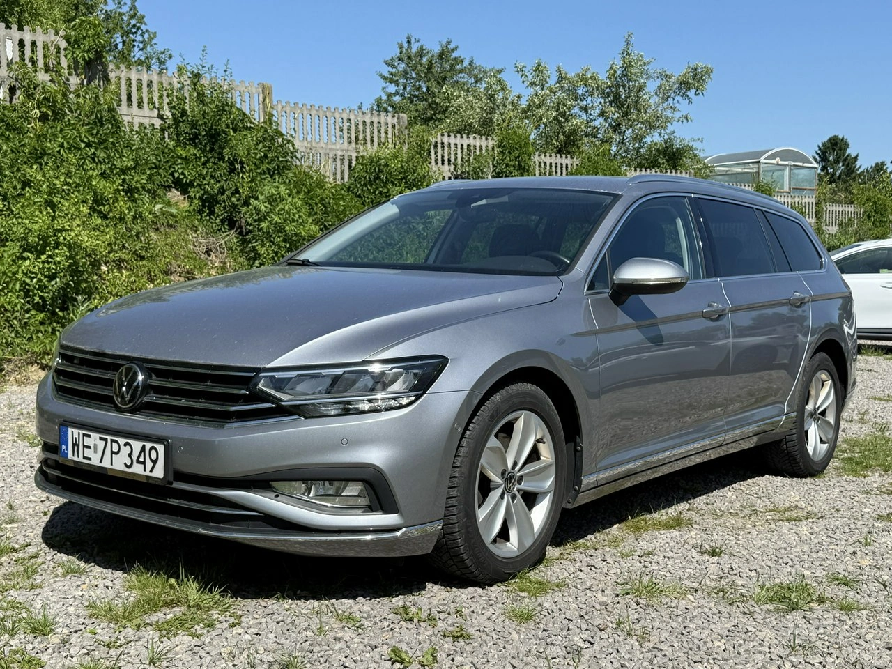 Volkswagen Passat - Zdjęcie 1