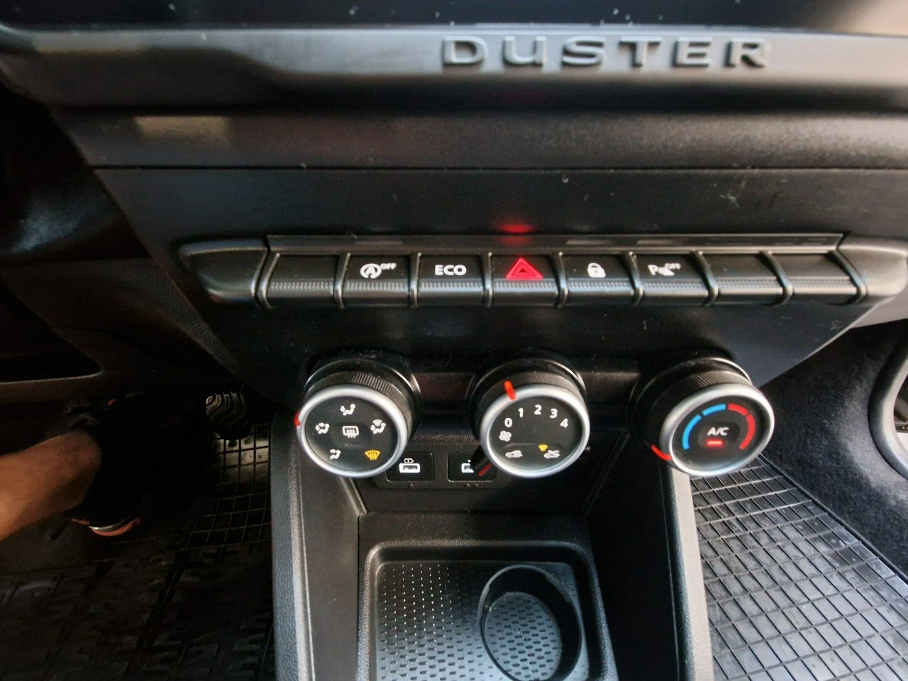 Dacia Duster - Zdjęcie 13