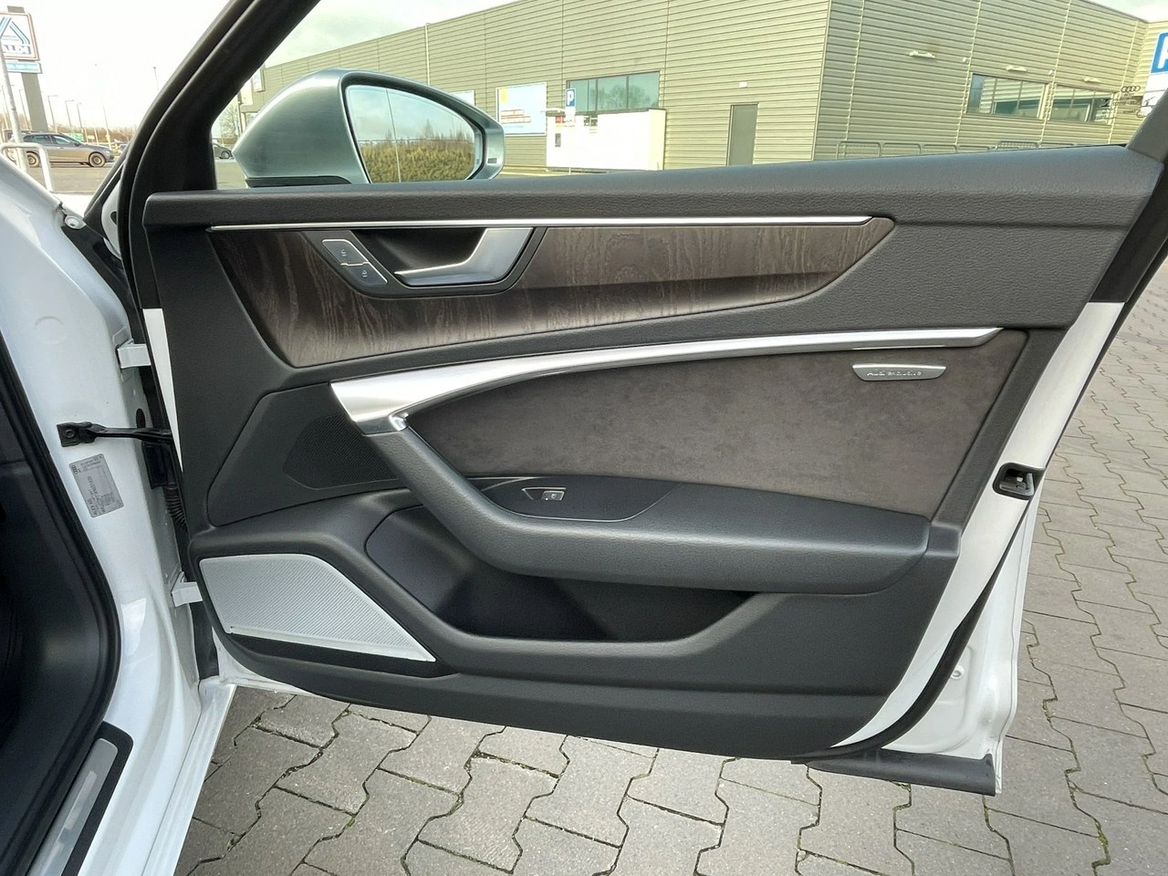 Audi A6 - Zdjęcie 31