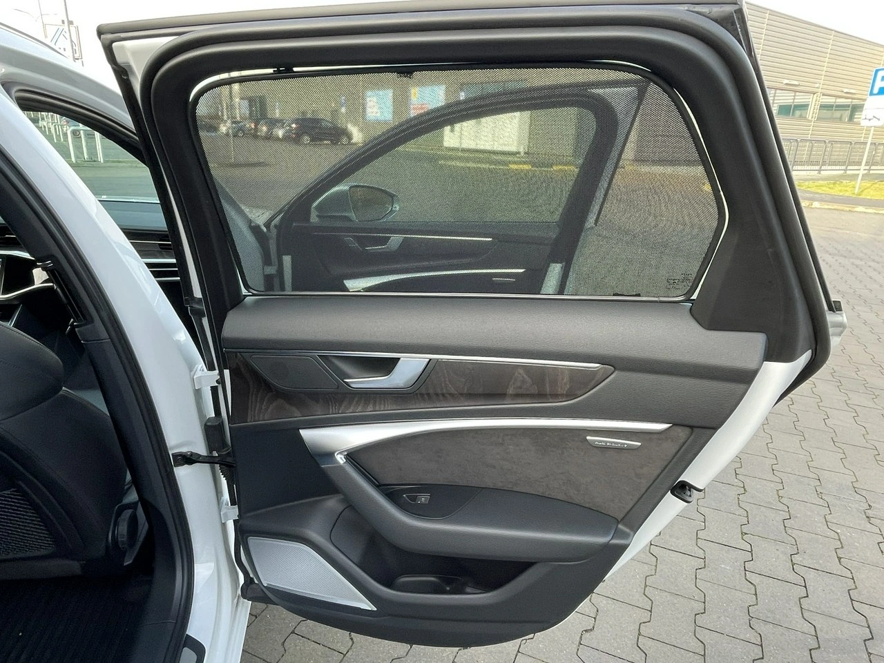 Audi A6 - Zdjęcie 32