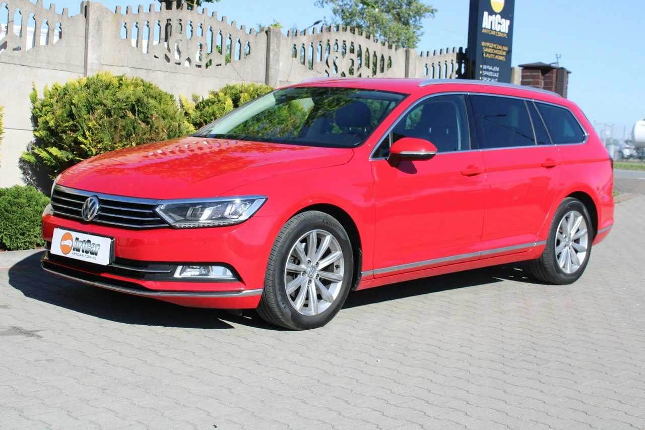 Volkswagen Passat Variant - Zdjęcie 11