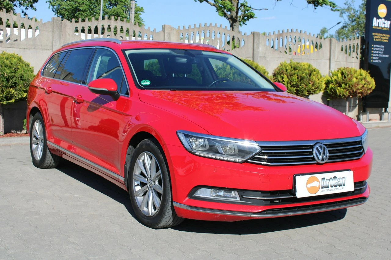 Volkswagen Passat Variant - Zdjęcie 39