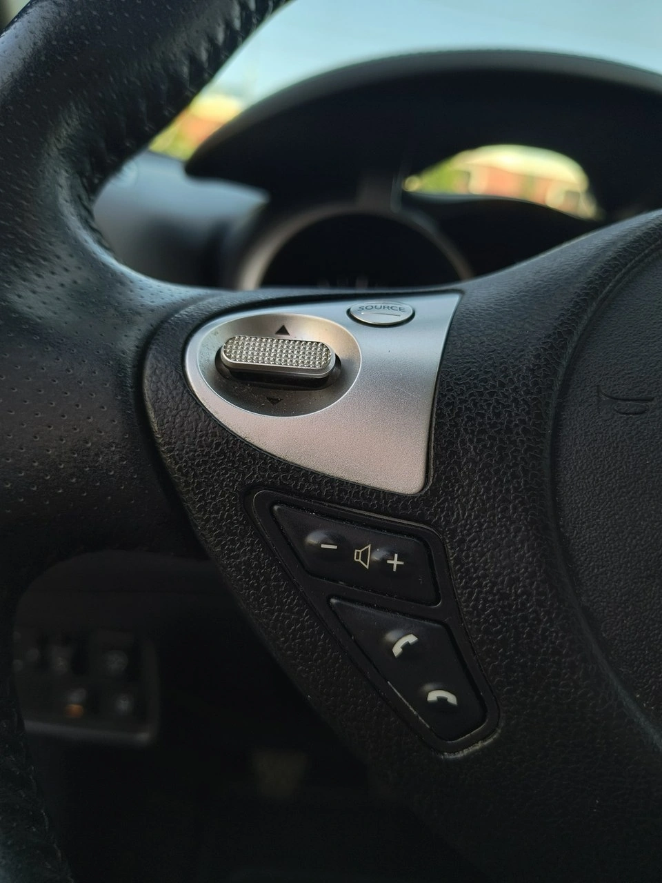 Nissan Juke - Zdjęcie 17