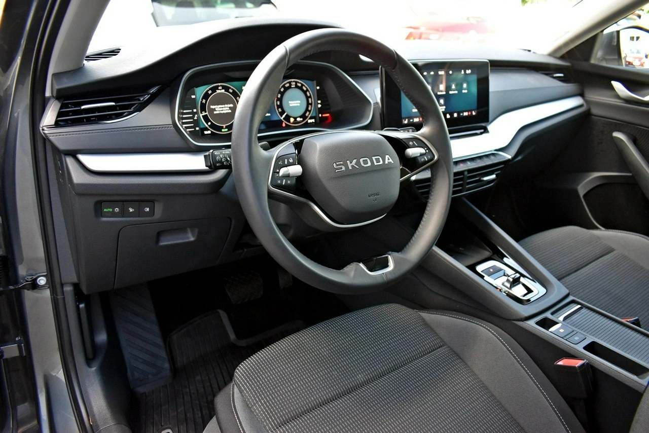 Skoda Octavia - Zdjęcie 9