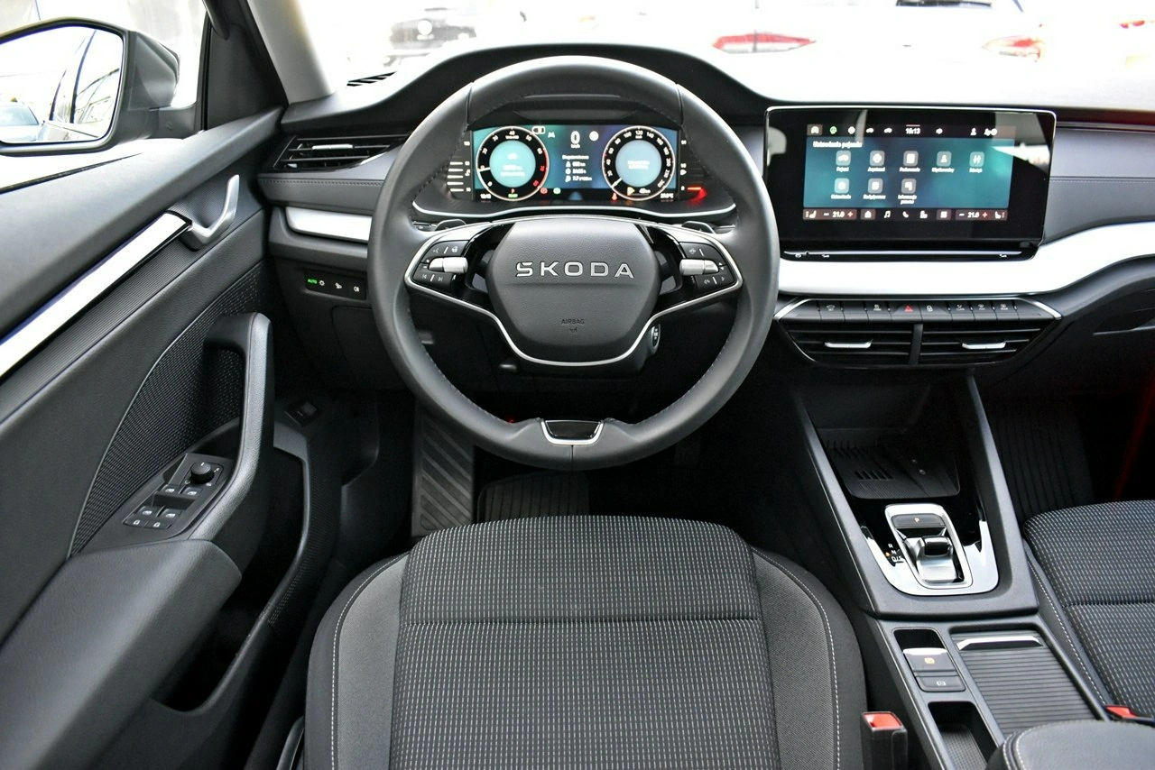 Skoda Octavia - Zdjęcie 13