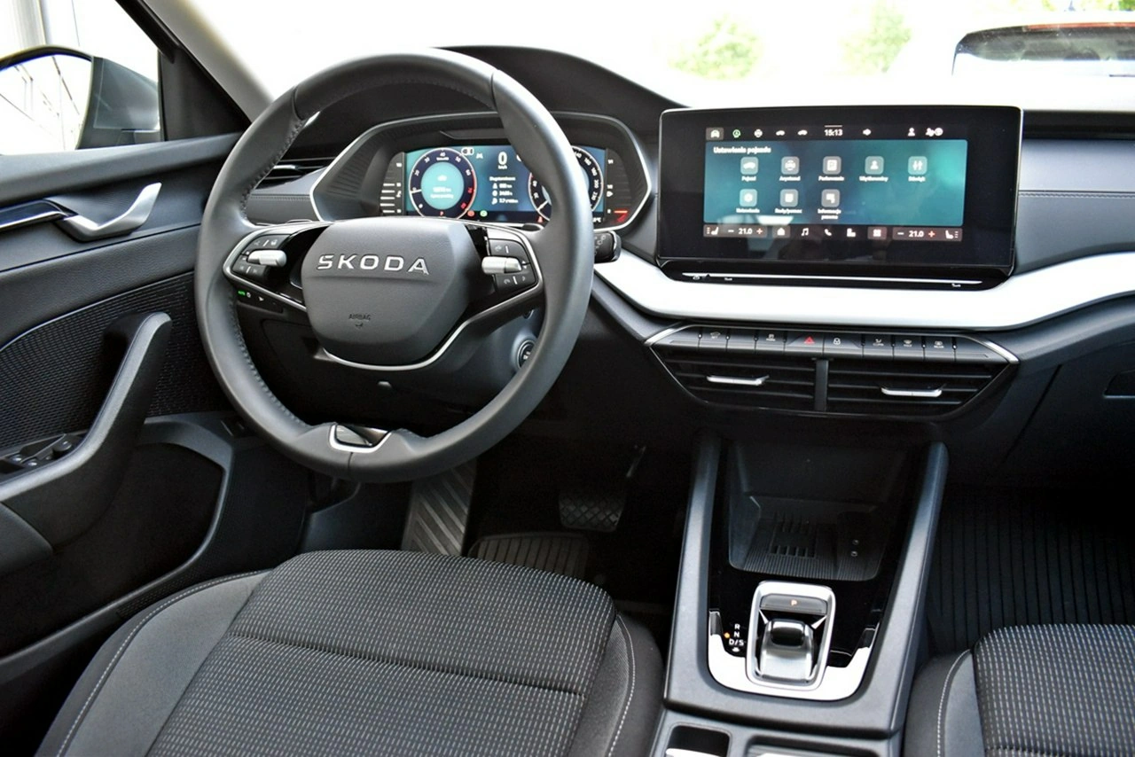 Skoda Octavia - Zdjęcie 16