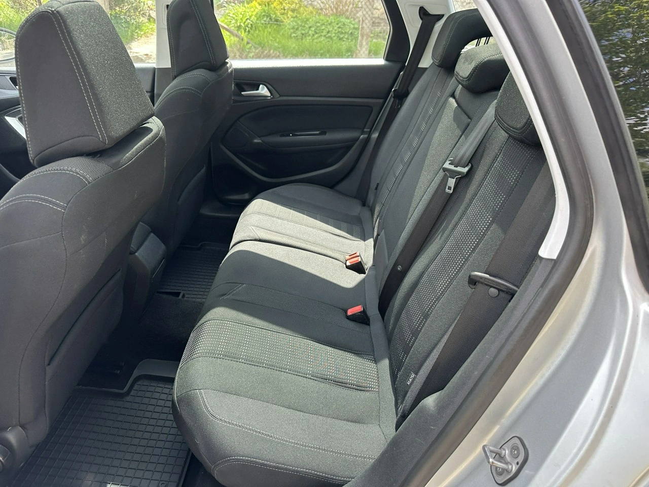 Peugeot 308 - Zdjęcie 9
